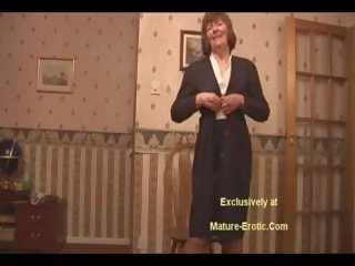 Captivating garry in uzyn kolgotka and guşak vids off saçly