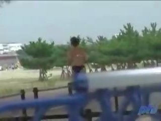 Beachs: Free Alien & BBC adult clip film 18